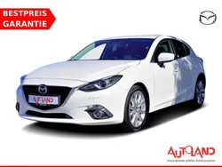 Weiß Gebraucht 2016 Mazda 3 Sports-Line Limousine | 13.990 € (Etwas zu teuer)
