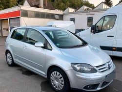 Silber Gebraucht 2007 VW Golf V Limousine | 4.300 € (Etwas zu teuer)