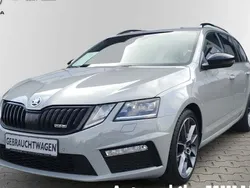 Grau Gebraucht 2020 Skoda Octavia RS Kombi | 23.450 € (Superpreis)