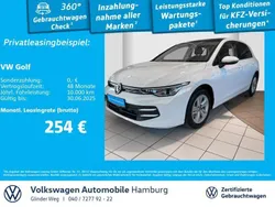 Pure white Gebraucht 2024 VW Golf VIII Life Limousine | 29.990 € (Teuer)