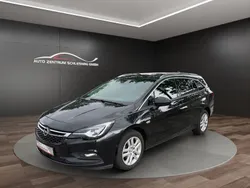 Schwarz Gebraucht 2018 Opel Astra Innovation Kombi | 9.990 € (Guter Preis)