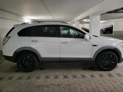 Weiß Gebraucht 2012 Chevrolet Captiva SUV | 9.900 € (Etwas zu teuer)