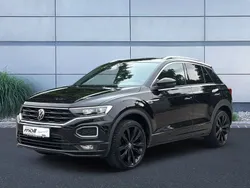 Deep black perleffekt Gebraucht 2021 VW T-Roc R-line SUV | 25.490 € (Fairer Preis)