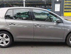 Grau Gebraucht 2011 VW Golf VI Style Limousine | 6.990 € (Fairer Preis)