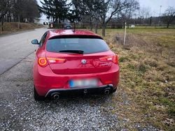 Rot Gebraucht 2017 Alfa Romeo Giulietta Limousine | 10.680 € (Guter Preis)