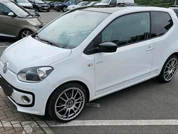 Weiß Gebraucht 2012 VW up! Kleinwagen | 5.400 € (Fairer Preis)