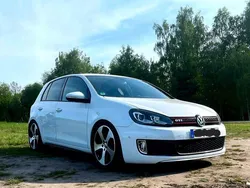 Weiß Gebraucht 2010 VW Golf VI GTI Limousine | 10.000 € (Fairer Preis)