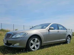 Grau Gebraucht 2007 Mercedes S500 Limousine | 11.800 € (Fairer Preis)
