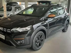 Schwarz Neu 2025 Dacia Sandero Extreme Kleinwagen | 22.990 € (Etwas zu teuer)