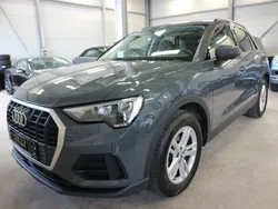 Nanograu metallic Gebraucht 2019 Audi Q3 Basis SUV | 22.900 € (Etwas zu teuer)
