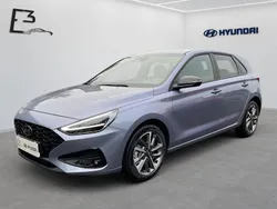 Meta blue / mic Gebraucht 2024 Hyundai i30 Advantage Limousine | 24.490 € (Fairer Preis)