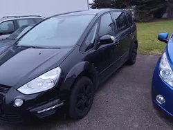 Schwarz Gebraucht 2010 Ford S-MAX S Van / Kleinbus | 4.250 € (Superpreis)