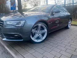 Grau Gebraucht 2012 Audi A5 Coupé | 14.000 € (Teuer)