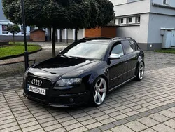 Schwarz Gebraucht 2008 Audi RS4 Sport Kombi | 25.500 €
