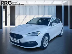 Candy weiß (weiß) Gebraucht 2024 Seat Leon Style Limousine | 23.990 € (Superpreis)