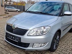 Silber Gebraucht 2012 Skoda Fabia Limousine | 4.100 € (Fairer Preis)