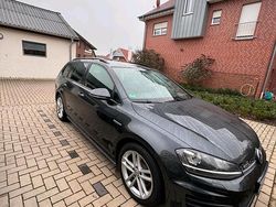 Grau Gebraucht 2016 VW Golf VII GTD Kombi | 16.200 € (Fairer Preis)