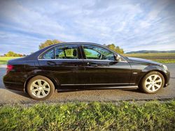 Schwarz Gebraucht 2008 Mercedes C200 Avantgarde Limousine | 6.100 €