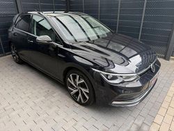 Schwarz Gebraucht 2022 VW Golf VIII Style Limousine | 19.700 €