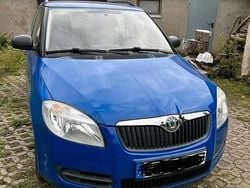 Blau Gebraucht 2009 Skoda Fabia Kombi | 1.299 € (Guter Preis)