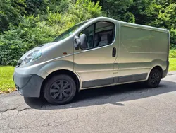 Silber Gebraucht 2006 Opel Vivaro Van | 4.850 €