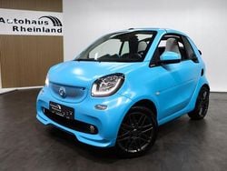 Blau Gebraucht 2016 Smart ForTwo Cabrio Brabus Cabrio | 14.750 € (Fairer Preis)