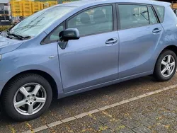 Blau Gebraucht 2010 Toyota Verso Life Van / Kleinbus | 7.500 € (Fairer Preis)