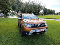 Gold Gebraucht 2019 Dacia Duster Prestige SUV | 14.999 € (Etwas zu teuer)