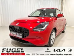 Burning red Neu 2024 Suzuki Swift Club Kleinwagen | 16.469 €