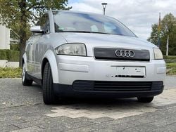 Grau Gebraucht 2001 Audi A2 Kleinwagen | 1.650 € (Guter Preis)
