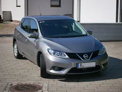 Grau Gebraucht 2017 Nissan Pulsar 360º Limousine | 12.000 € (Etwas zu teuer)