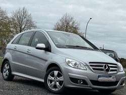 Silber Gebraucht 2009 Mercedes 170 Elegance Limousine | 6.999 €