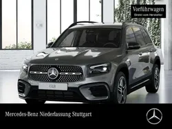 Grau Gebraucht 2025 Mercedes GLB200 AMG SUV | 47.490 € (Etwas zu teuer)