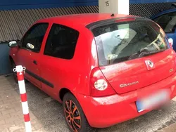 Rot Gebraucht 2009 Renault Clio II Campus Limousine | 1.350 € (Guter Preis)