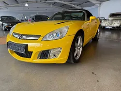 Gelb Gebraucht 2007 Opel GT Basis Cabrio | 14.890 € (Etwas zu teuer)