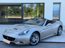 Andere außenfarben Gebraucht 2010 Ferrari California Cabrio | 70.000 € (Superpreis)