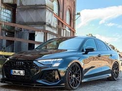 Schwarz Gebraucht 2024 Audi RS3 Kleinwagen | 57.999 € (Guter Preis)