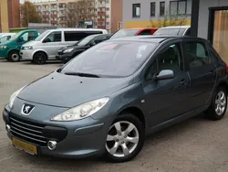 Grau Gebraucht 2006 Peugeot 307 Filou Limousine | 1.499 € (Teuer)