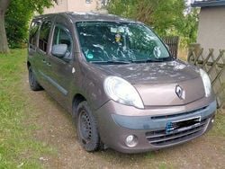 Braun Gebraucht 2013 Renault Kangoo Van / Kleinbus | 5.500 €