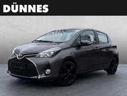 Grau (grey metallic) Gebraucht 2016 Toyota Yaris Edition-S Limousine | 9.890 € (Fairer Preis)