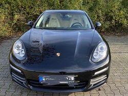 Schwarz Gebraucht 2013 Porsche Panamera 4S Limousine | 35.900 €