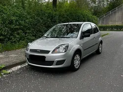 Silber Gebraucht 2007 Ford Fiesta Kleinwagen | 1.150 € (Fairer Preis)
