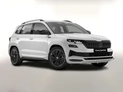 Blackmagic perleffekt Neu 2025 Skoda Karoq SportLine SUV | 37.940 € (Guter Preis)