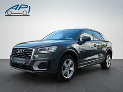 Grau Gebraucht 2017 Audi Q2 Sport SUV | 17.500 € (Guter Preis)