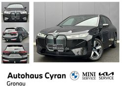 Schwarz Gebraucht 2022 BMW iX Sport Line SUV | 42.500 € (Fairer Preis)