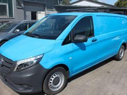 Blau Gebraucht 2021 Mercedes Vito Van / Kleinbus | 28.100 € (Superpreis)
