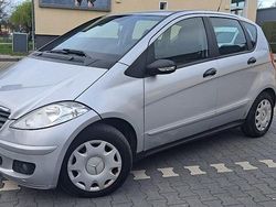 Silber Gebraucht 2006 Mercedes A160 Limousine | 2.590 €