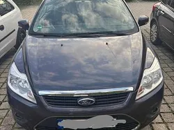 Andere farben Gebraucht 2010 Ford Focus Cabriolet Cabrio | 1.800 €