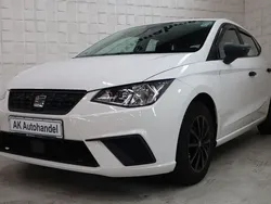 Weiß Gebraucht 2019 Seat Ibiza Reference Limousine | 10.790 € (Fairer Preis)