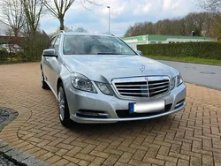 Silber Gebraucht 2013 Mercedes E300 Kombi | 16.999 € (Etwas zu teuer)